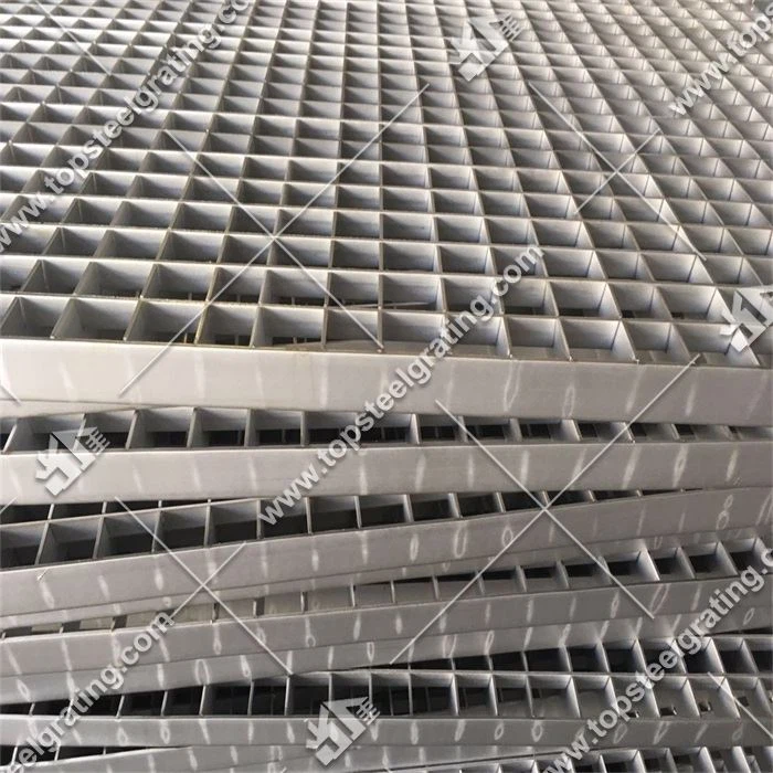 Plain Metal Grating